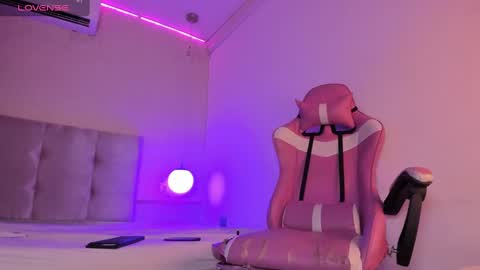 Alessandro Dybala online show from February 2, 12:24 pm