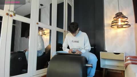 Alessandro Dybala online show from February 20, 12:04 pm