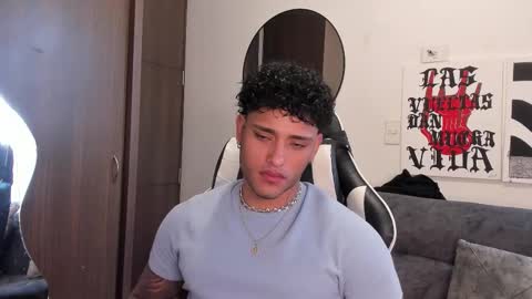 Alessandro Vanni online show from December 21, 3:42 pm