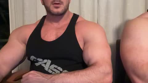 Snapshot of alessandrobuilder chatting on October 2, 6:45 pm Alessandrobuilder online show from October 2, 6:45 pm