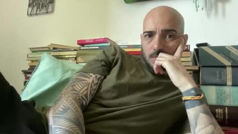 alessandromori91 online show from April 11, 9:13 am