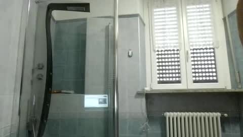 alex120475 online show from April 11, 9:24 am