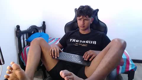 alex online show from November 20, 7:12 pm