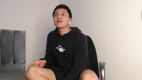 Owen online show from November 13, 2:27 am