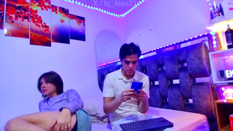 sneider online show from February 11, 6:18 am