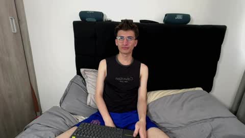 alex andcsp online show from February 3, 4:52 pm