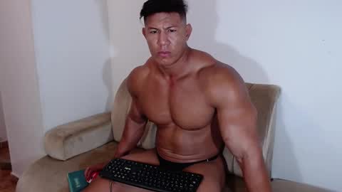 perseuz online show from December 6, 1:07 am