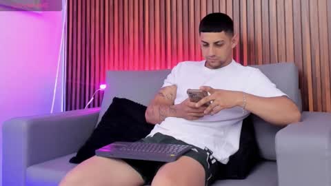 alex online show from March 12, 2:14 pm