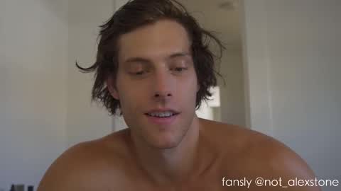 Snapshot of alex_islive chatting on October 25, 7:26 pm Alex Stone online show from October 25, 7:26 pm
