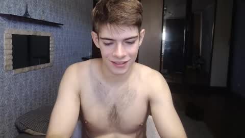 Snapshot of alex_man_01 chatting on September 26, 6:55 am Alex online show from September 26, 6:55 am