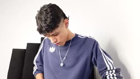 alex_mark_ online show from September 29, 7:32 pm