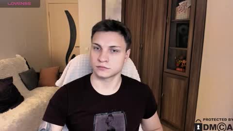 alex_milson online show from November 13, 7:07 pm