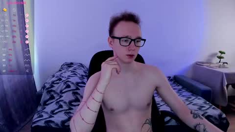 alex_silent online show from February 25, 10:04 am