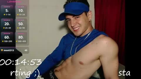 Snapshot of alex_smith0 chatting on March 10, 2:50 am     online show from March 10, 2:50 am