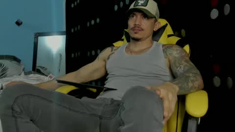 alex_sthorm online show from September 11, 4:11 am