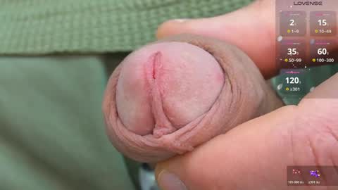 alexandrblatenn online show from April 22, 4:08 am