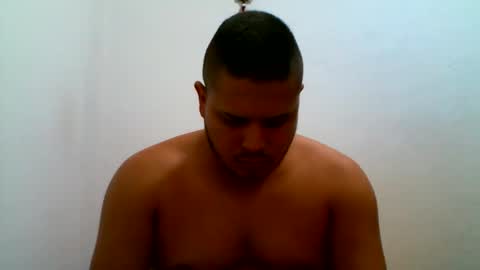 Alexboy022025 online show from October 18, 6:02 pm