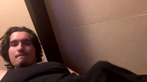 alexbravo13 online show from November 4, 4:35 am