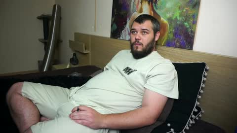 Alex online show from December 9, 7:24 pm