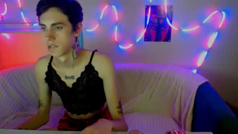 alexnaughty14 online show from September 29, 9:41 am