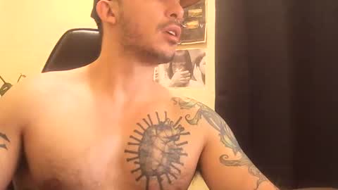 Alexxx online show from April 4, 8:28 pm