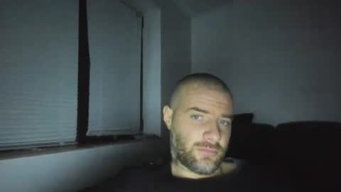 alfiesolomons87 online show from February 2, 10:29 pm