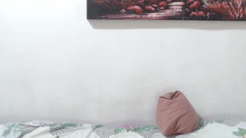 Snapshot of alice_julls chatting on September 19, 9:03 pm alice online show from September 19, 9:03 pm