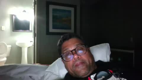 Snapshot of allb2bslover chatting on September 25, 12:09 am allb2bslover online show from September 25, 12:09 am