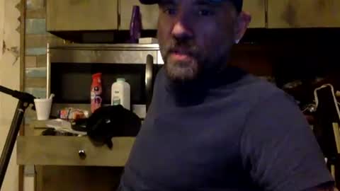 allitrunnin online show from March 29, 7:52 am