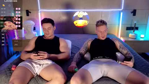 Justin online show from October 31, 9:18 pm