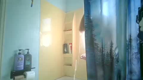 allwolf0323 online show from September 15, 6:42 pm