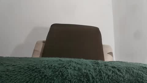 alotofcream4u online show from January 14, 4:50 am