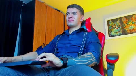 Snapshot of alpha_dominus_ chatting on October 8, 3:55 am alpha_dominus_ online show from October 8, 3:55 am