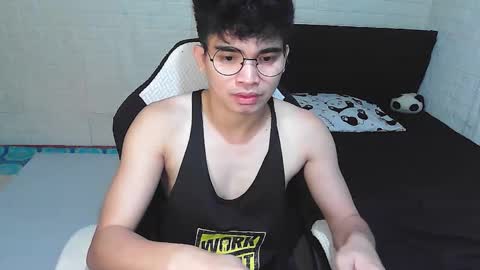 Snapshot of alpha_rider chatting on October 22, 3:49 pm Angelo online show from October 22, 3:49 pm