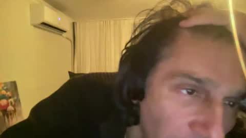 AlphAndre online show from January 19, 6:32 pm