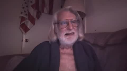 AlphaUniform online show from February 21, 3:40 am