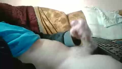 amazingcuteboy845 online show from October 15, 12:46 pm