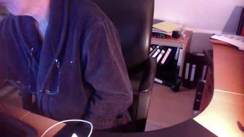 Amor2200 online show from January 1, 10:32 am