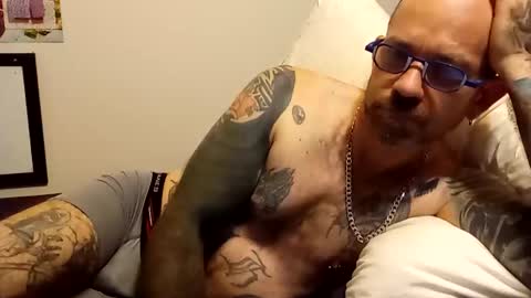 Snapshot of amunrethegod chatting on October 4, 12:43 pm amunrethegod online show from October 4, 12:43 pm