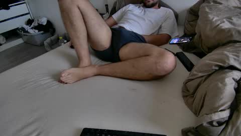 amygcra online show from December 18, 11:39 am