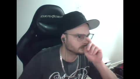 anarchyy1994 online show from March 22, 8:41 am