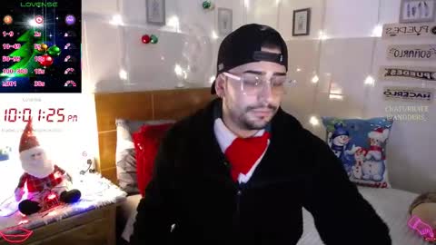 Anders online show from December 3, 3:01 am