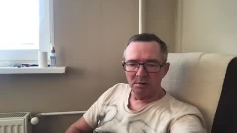 andreass60 online show from February 18, 6:59 am