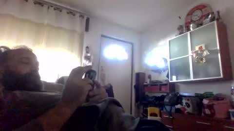 Andre online show from November 3, 8:18 am