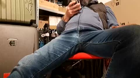 Andre online show from October 29, 7:55 am