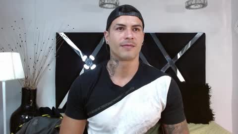 insta andres clark  online show from March 11, 6:19 pm