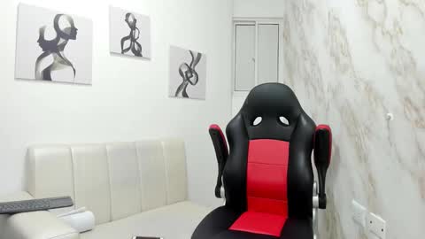 andres_stud online show from September 14, 3:52 am