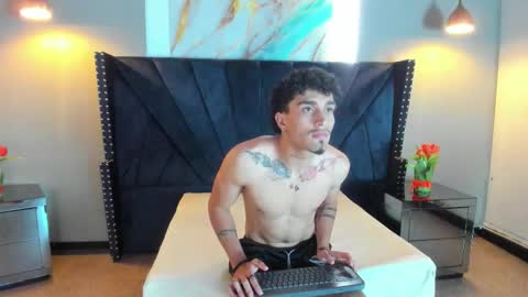 Andres online show from October 27, 7:27 pm