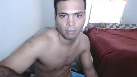 Snapshot of andresfern chatting on February 9, 7:09 pm ANDRES online show from February 9, 7:09 pm