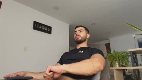 ANDREW WEST online show from February 20, 10:44 pm